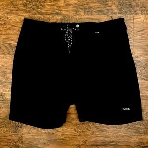 Men’s/Hurley/Phantom Hybrid Boardshorts/Black/34 Waist